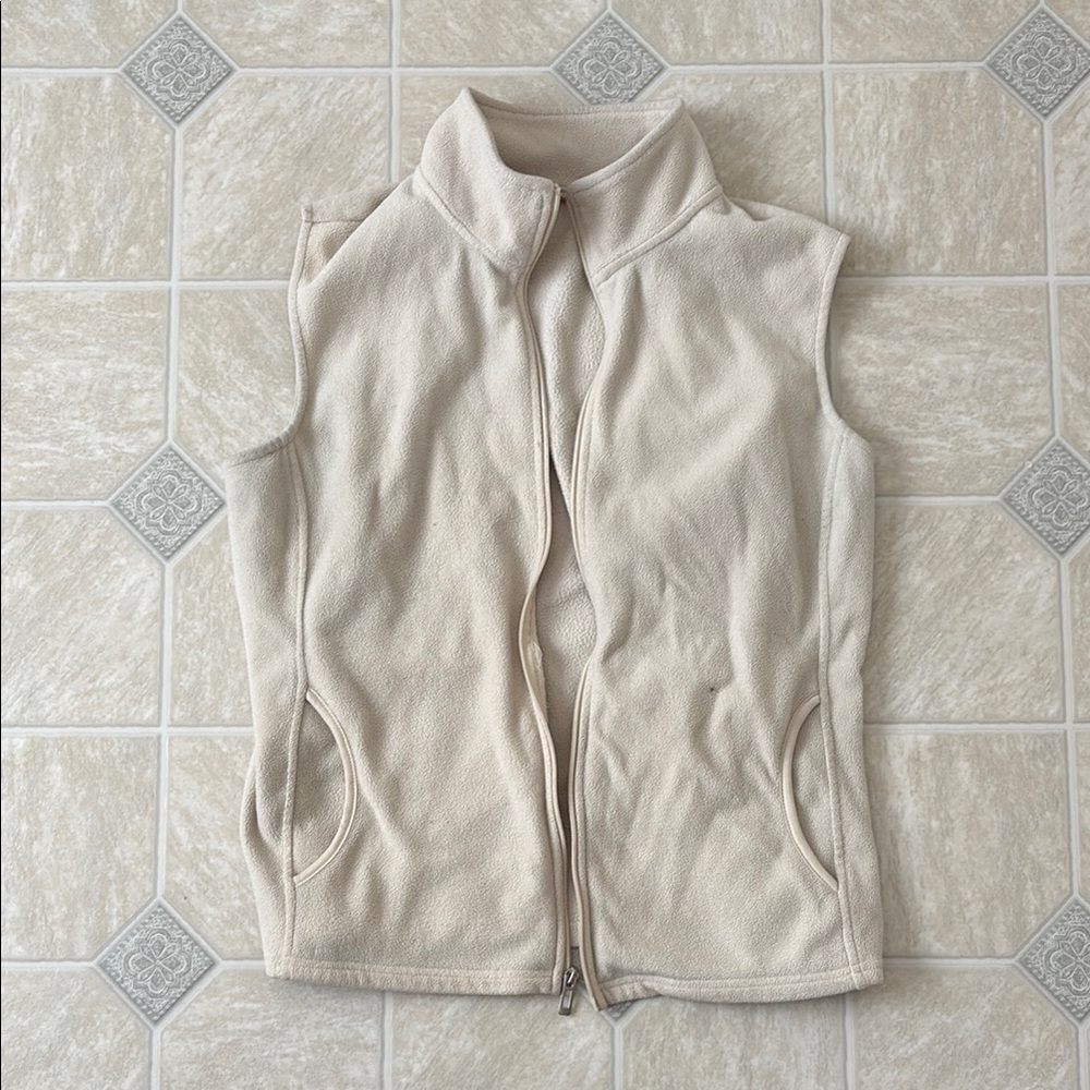 Fresh Fleece Vest